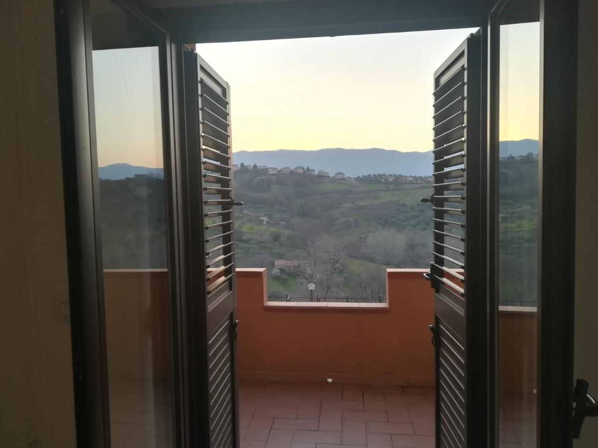 Raggio Di Sole Bed & Breakfast Ренде Екстериор снимка